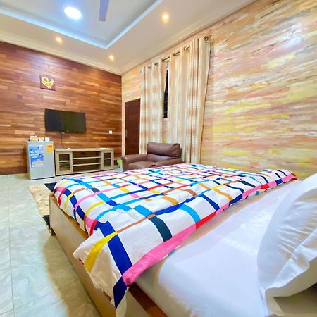 Bays Boutique Apartment Аккра Екстер'єр фото
