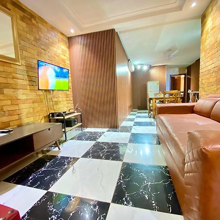 Bays Boutique Apartment Аккра Екстер'єр фото