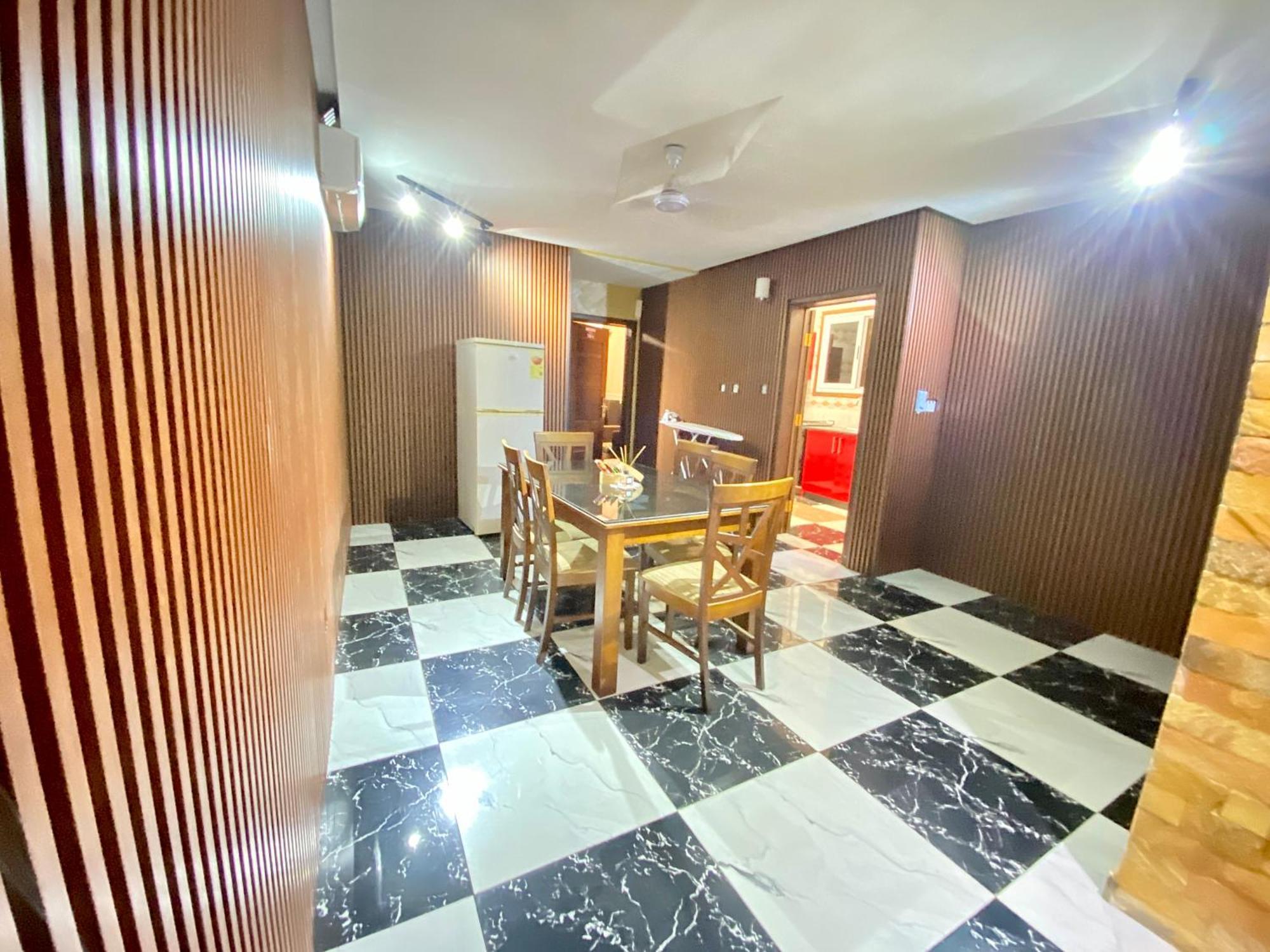 Bays Boutique Apartment Аккра Екстер'єр фото